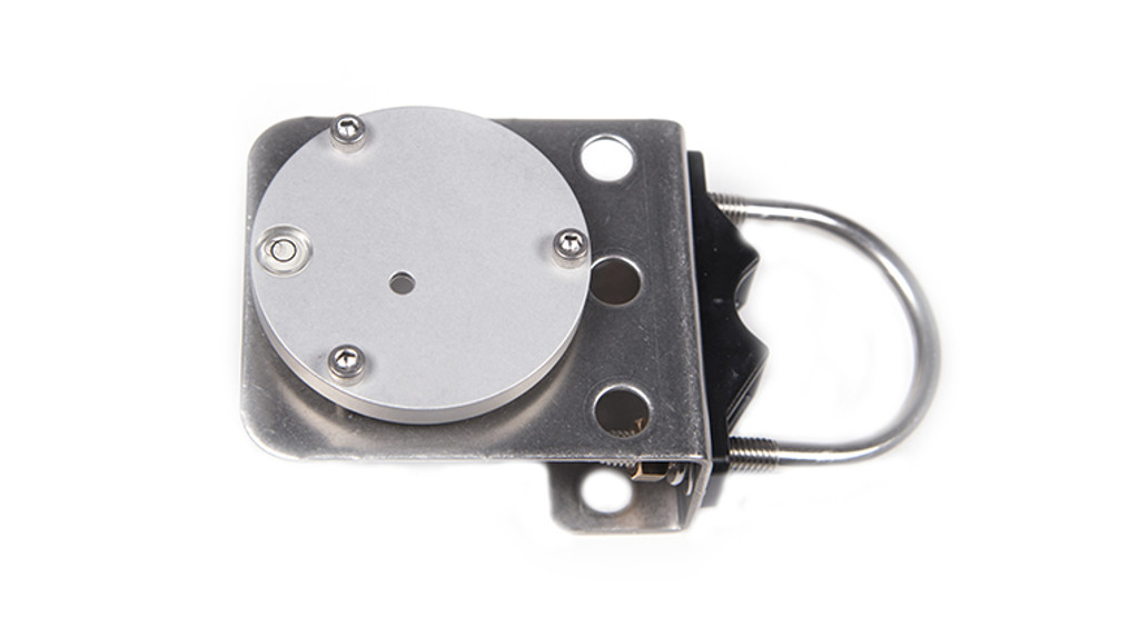 Mounting bracket and leveling plate with spring-leveling